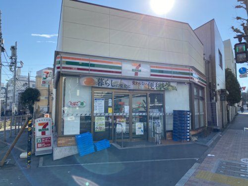 セブンイレブン世田谷代田店の画像