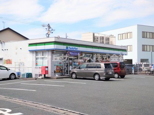 ファミリーマート 浜松西本郷店の画像