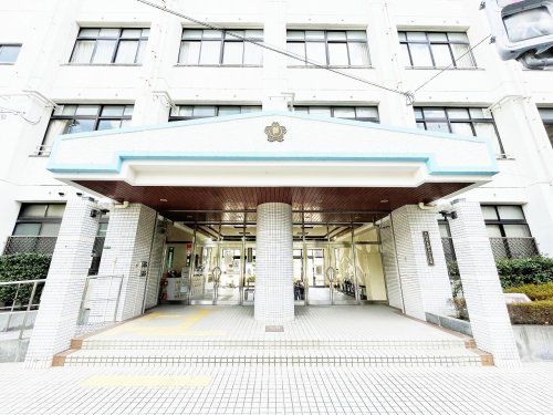 大阪市立豊仁小学校の画像