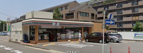セブンイレブン 名古屋笹塚町店の画像