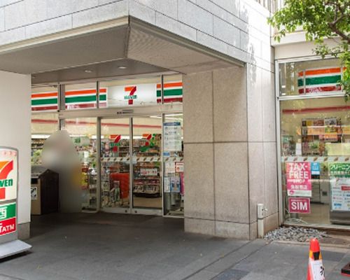 セブン-イレブン 十二社店の画像