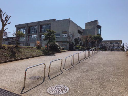 龍ケ崎市立長山中学校の画像