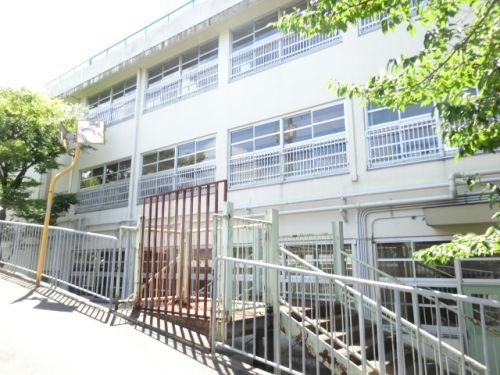枚岡東小学校の画像
