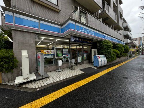 ローソン 氷川町店の画像