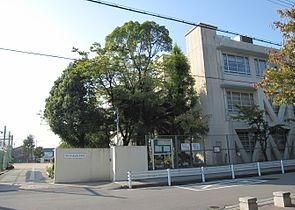 尼崎市立大庄北中学校の画像