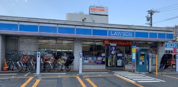 ローソン 本陣駅前店の画像