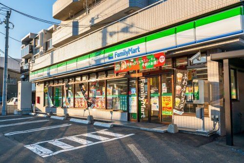 ファミリーマート 札幌北22条東18丁目店の画像