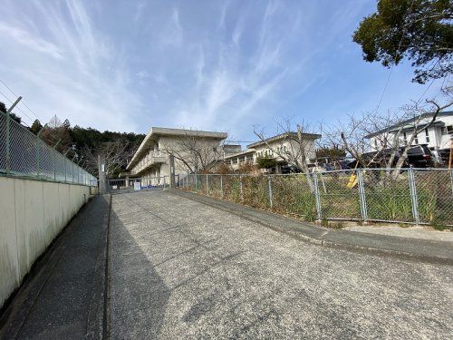 糸島市立一貴山小学校の画像