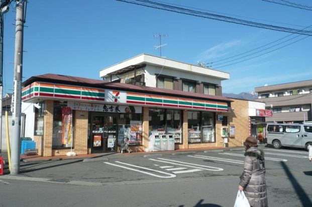 セブンイレブン 秦野幸町店の画像