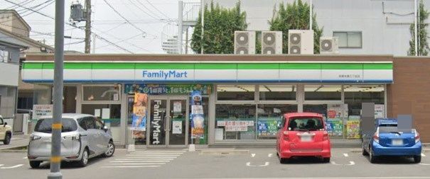 ファミリーマート 岩塚本通三丁目店の画像