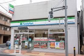 ファミリーマート 三鷹台駅北店の画像