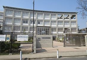尼崎市立園田中学校の画像
