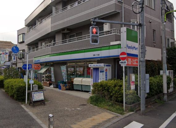 ファミリーマート 弦巻一丁目店の画像