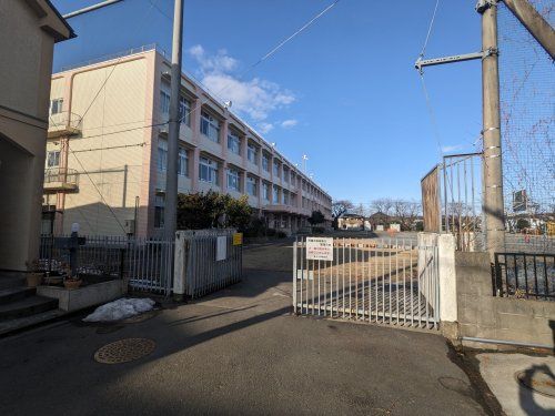 武蔵村山市立 第十小学校の画像