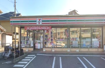 セブンイレブン 茅ケ崎南湖店の画像