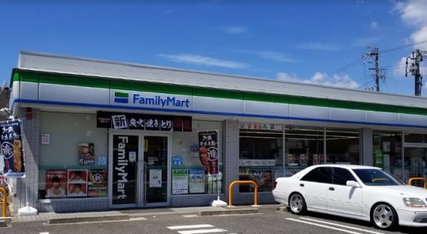 ファミリーマート 外新町四丁目店の画像