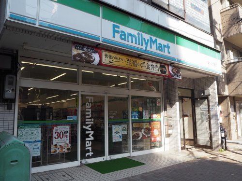 ファミリーマート 菊川一丁目店の画像