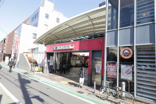 丸の内線本郷三丁目駅の画像