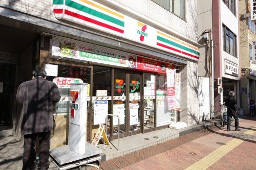 セブン-イレブン 文京本郷４丁目店の画像