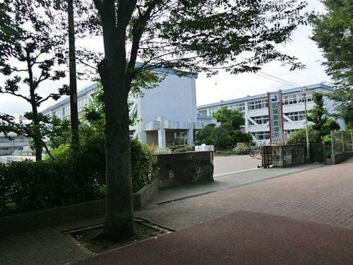 藤沢市立富士見台小学校の画像
