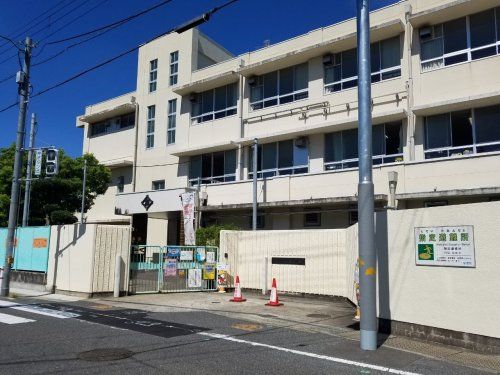 深井小学校の画像