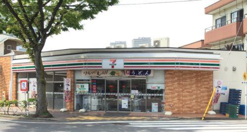 セブンイレブン 大田区下丸子ガス橋通り店の画像