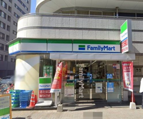 ファミリーマート 名古屋栄一丁目店の画像