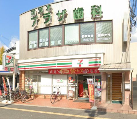 セブンイレブン 茨木東奈良3丁目店の画像