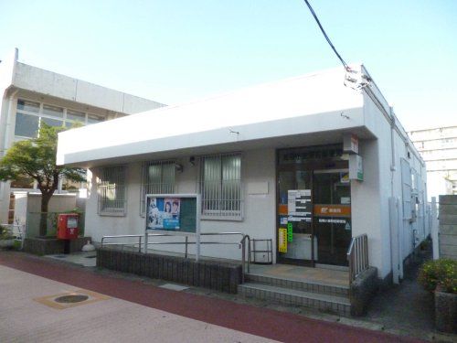 船橋小室駅前郵便局の画像