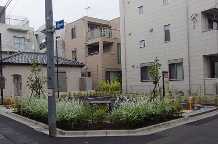 渋谷区立本町東べんてん橋公園の画像