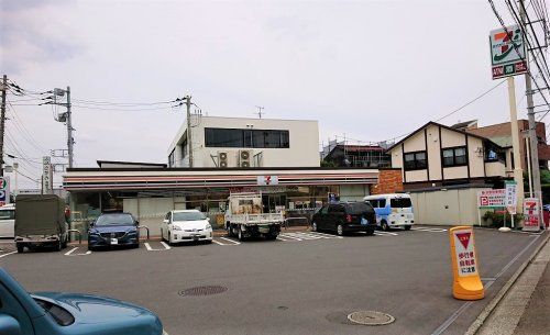 セブンイレブン 藤沢城南4丁目店の画像