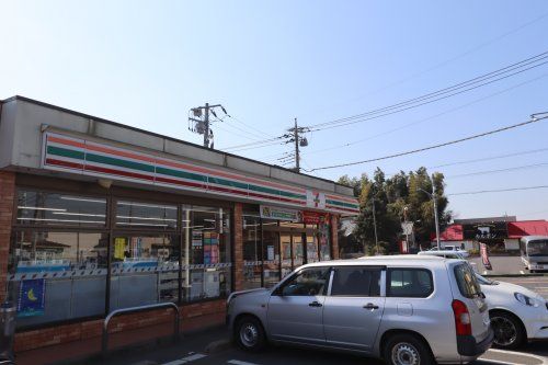 セブンイレブン富里店の画像