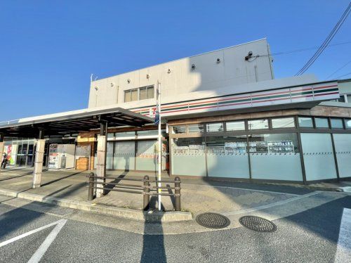 セブンイレブン ハートインJR向日町駅改札口店の画像