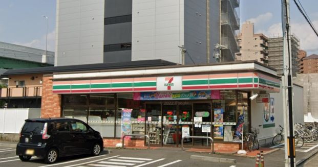 セブンイレブン 名古屋岩塚町店の画像