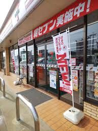 セブンイレブン 燕井土巻店の画像