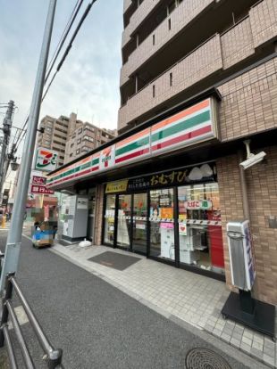 セブンイレブン 戸田本町1丁目店の画像