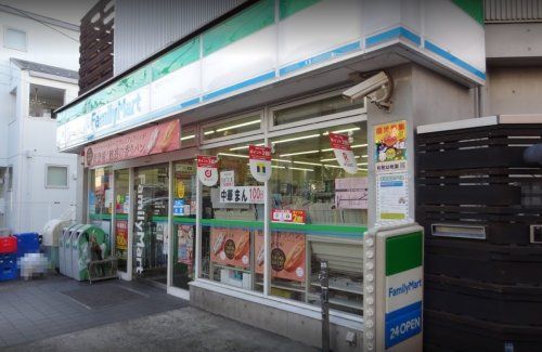 ファミリーマート 大田大森東二丁目店の画像