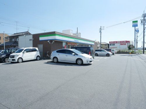 ファミリーマート 東海富木島店の画像