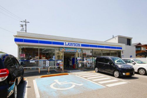 ローソン 田辺会津小学校前店の画像