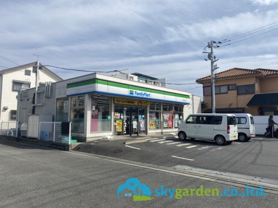 ファミリーマート 平塚入野店の画像