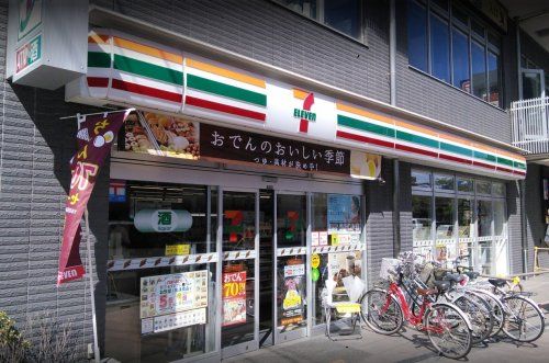 セブンイレブン 大田区東糀谷店の画像