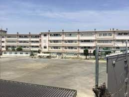 川崎市立西生田中学校の画像