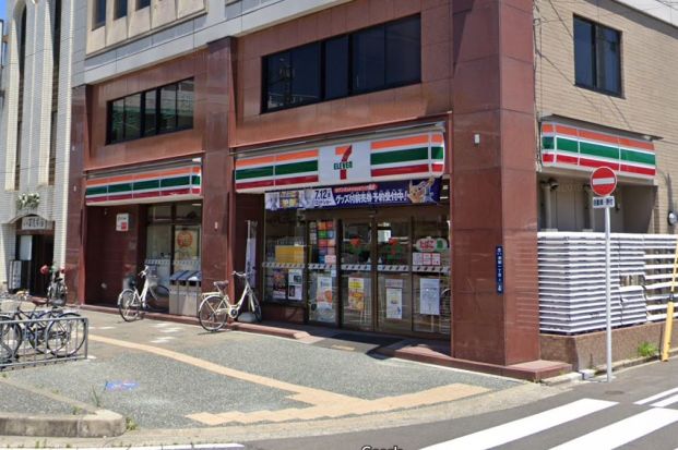 セブンイレブン 名古屋浅間町店の画像