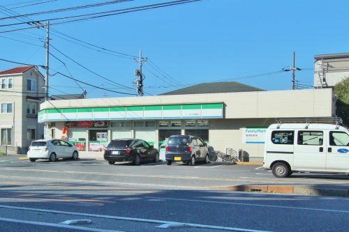 ファミリーマート 市川欠真間店の画像