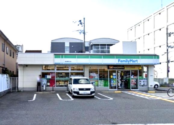 ファミリーマート 西宮東町北店の画像