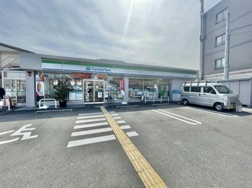 ファミリーマート 長岡京野添店の画像