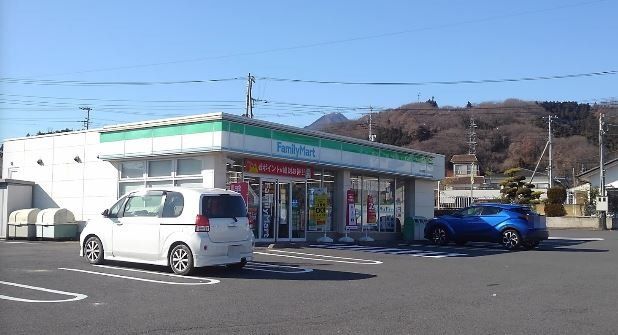 ファミリーマート 渋川石原店の画像