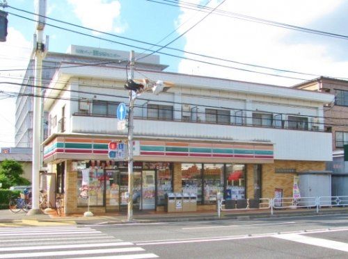 セブンイレブン 浦安当代島店の画像