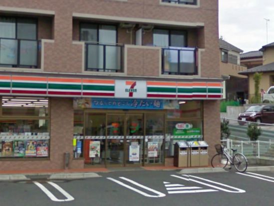 セブンイレブン町田金井入口店の画像