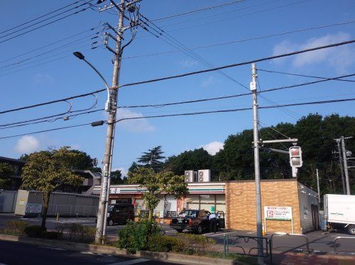 セブンイレブン 西東京向台2丁目店の画像